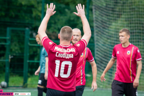 <a href="https://st.getinfootball.com/albums/1078024/630368758422d_1920.jpg" target="_blank">Завантажити оригінал</a>