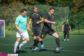 <a href="https://st.getinfootball.com/albums/1078031/6303897240082_1920.jpg" target="_blank">Завантажити оригінал</a>