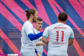 <a href="https://st.getinfootball.com/albums/1078280/631f944aa5bef_1920.jpg" target="_blank">Завантажити оригінал</a>