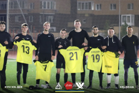 <a href="https://st.getinfootball.com/albums/1078324/6321a6c8d2dea_1920.jpg" target="_blank">Завантажити оригінал</a>