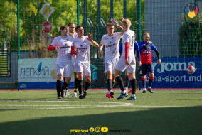 <a href="https://st.getinfootball.com/albums/1078495/6333618a17e83_1920.jpg" target="_blank">Descarcă</a>