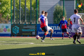 <a href="https://st.getinfootball.com/albums/1078495/6333634207674_1920.jpg" target="_blank">Descarcă</a>