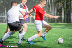 <a href="https://st.getinfootball.com/albums/1078532/633abcee730f2_1920.jpg" target="_blank">Завантажити оригінал</a>