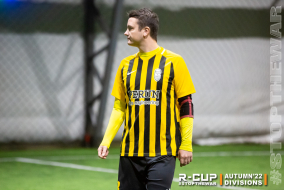 <a href="https://st.getinfootball.com/albums/1078556/633c2e8f95565_1920.jpg" target="_blank">Завантажити оригінал</a>
