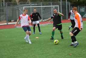 <a href="https://st.getinfootball.com/albums/1078599/633f2f9b3d68f_1920.jpg" target="_blank">Завантажити оригінал</a>