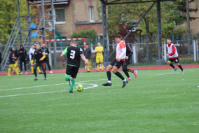 <a href="https://st.getinfootball.com/albums/1078599/633f308e95c56_1920.jpg" target="_blank">Завантажити оригінал</a>