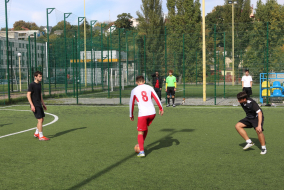 <a href="https://st.getinfootball.com/albums/1078603/633f3485ce865_1920.jpg" target="_blank">Завантажити оригінал</a>