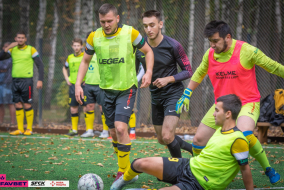 <a href="https://st.getinfootball.com/albums/1078637/6345380140ba1_1920.jpg" target="_blank">Завантажити оригінал</a>