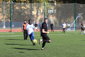<a href="https://st.getinfootball.com/albums/1078755/634fea6d8fe42_1920.jpg" target="_blank">Завантажити оригінал</a>