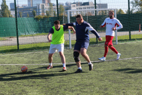 <a href="https://st.getinfootball.com/albums/1078818/63566b82b21d9_1920.jpg" target="_blank">Завантажити оригінал</a>