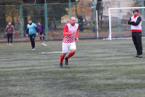<a href="https://st.getinfootball.com/albums/1078875/635947fbed780_1920.jpg" target="_blank">Завантажити оригінал</a>