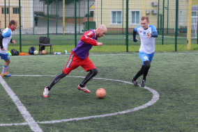 <a href="https://st.getinfootball.com/albums/1078890/635a1ed732a97_1920.jpg" target="_blank">Завантажити оригінал</a>