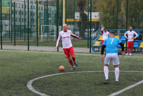 <a href="https://st.getinfootball.com/albums/1078891/635a1f1b2c065_1920.jpg" target="_blank">Завантажити оригінал</a>