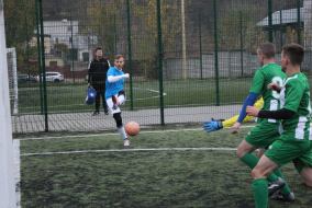 <a href="https://st.getinfootball.com/albums/1079081/636eb0e53ada0_1920.jpg" target="_blank">Завантажити оригінал</a>