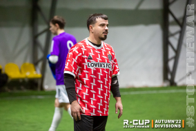 <a href="https://st.getinfootball.com/albums/1079108/63733393952a9_1920.jpg" target="_blank">Завантажити оригінал</a>