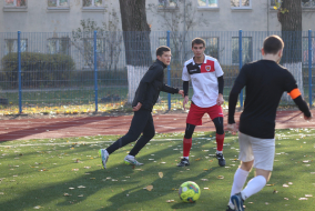 <a href="https://st.getinfootball.com/albums/1079131/6375f80712bfb_1920.jpg" target="_blank">Завантажити оригінал</a>