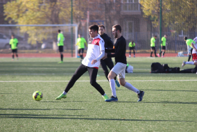 <a href="https://st.getinfootball.com/albums/1079131/6375f849255f2_1920.jpg" target="_blank">Завантажити оригінал</a>