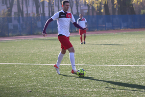 <a href="https://st.getinfootball.com/albums/1079131/6375f85223bf7_1920.jpg" target="_blank">Завантажити оригінал</a>