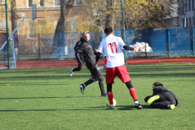 <a href="https://st.getinfootball.com/albums/1079131/6375f90b012e0_1920.jpg" target="_blank">Завантажити оригінал</a>