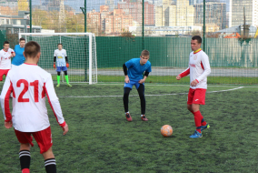 <a href="https://st.getinfootball.com/albums/1079143/63777ae4d79cb_1920.jpg" target="_blank">Завантажити оригінал</a>