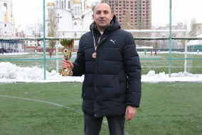 <a href="https://st.getinfootball.com/albums/1079191/637cc5964d213_1920.jpg" target="_blank">Завантажити оригінал</a>