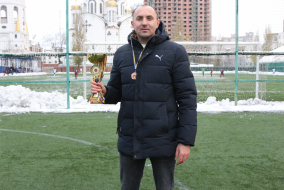 <a href="https://st.getinfootball.com/albums/1079191/637cc5994b025_1920.jpg" target="_blank">Завантажити оригінал</a>