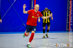 <a href="https://st.getinfootball.com/albums/1079310/638db7eceb03a_1920.jpg" target="_blank">Завантажити оригінал</a>