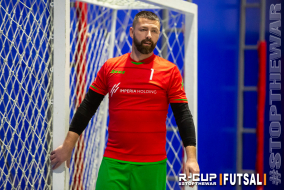 <a href="https://st.getinfootball.com/albums/1079318/638dbb4941926_1920.jpg" target="_blank">Завантажити оригінал</a>