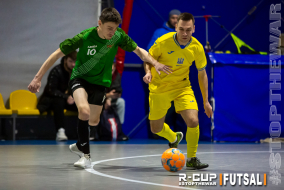 <a href="https://st.getinfootball.com/albums/1079384/63975b0062549_1920.jpg" target="_blank">Завантажити оригінал</a>
