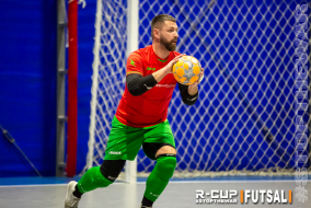 <a href="https://st.getinfootball.com/albums/1079388/63976370d4d25_1920.jpg" target="_blank">Завантажити оригінал</a>