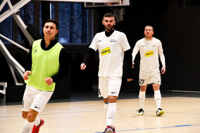 <a href="https://st.getinfootball.com/albums/1079591/63ad6b4add2bf_1920.jpeg" target="_blank">Завантажити оригінал</a>