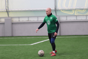 <a href="https://st.getinfootball.com/albums/1079610/63b93f56774a5_1920.jpg" target="_blank">Завантажити оригінал</a>