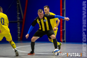 <a href="https://st.getinfootball.com/albums/1079834/63cef3e34c823_1920.jpg" target="_blank">Завантажити оригінал</a>