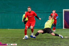 <a href="https://st.getinfootball.com/albums/1080483/6406727cdd569_1920.jpg" target="_blank">Завантажити оригінал</a>