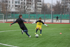 <a href="https://st.getinfootball.com/albums/1080503/64075aef9cdbc_1920.jpg" target="_blank">Завантажити оригінал</a>