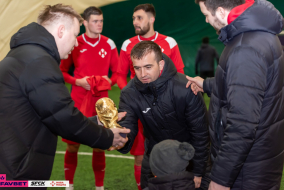 <a href="https://st.getinfootball.com/albums/1080630/641789cec9d48_1920.jpg" target="_blank">Завантажити оригінал</a>