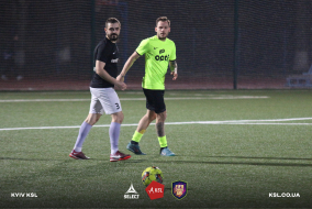 <a href="https://st.getinfootball.com/albums/1080762/6421936352835_1920.jpg" target="_blank">Завантажити оригінал</a>