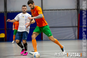 <a href="https://st.getinfootball.com/albums/1080793/6422f06222732_1920.jpg" target="_blank">Завантажити оригінал</a>
