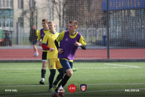 <a href="https://st.getinfootball.com/albums/1080796/6422f9a36e202_1920.jpg" target="_blank">Завантажити оригінал</a>
