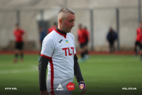 <a href="https://st.getinfootball.com/albums/1080807/6423078606699_1920.jpg" target="_blank">Завантажити оригінал</a>