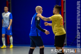 <a href="https://st.getinfootball.com/albums/1080867/642add6259108_1920.jpg" target="_blank">Завантажити оригінал</a>
