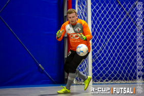 <a href="https://st.getinfootball.com/albums/1080868/642addfb520b4_1920.jpg" target="_blank">Завантажити оригінал</a>