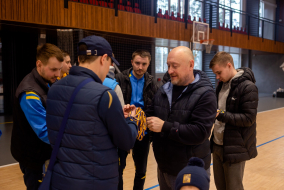 <a href="https://st.getinfootball.com/albums/1080905/642dc1eb5e002_1920.jpg" target="_blank">Завантажити оригінал</a>