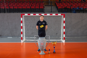 <a href="https://st.getinfootball.com/albums/1080905/642dc20c1a774_1920.jpg" target="_blank">Завантажити оригінал</a>