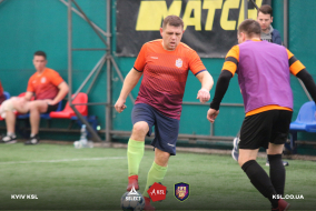 <a href="https://st.getinfootball.com/albums/1080930/6434400516ba1_1920.jpg" target="_blank">Завантажити оригінал</a>