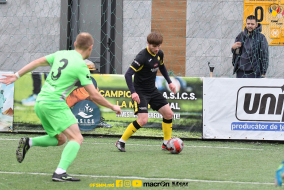 <a href="https://st.getinfootball.com/albums/1081022/643e3145260fc_1920.jpg" target="_blank">Descarcă</a>