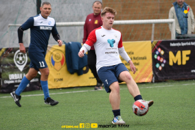 <a href="https://st.getinfootball.com/albums/1081025/643e362df0212_1920.jpg" target="_blank">Descarcă</a>