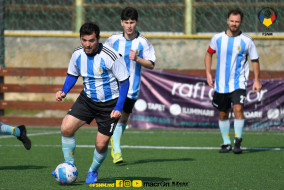 <a href="https://st.getinfootball.com/albums/1081034/643e4e9b9d8ef_1920.jpg" target="_blank">Descarcă</a>