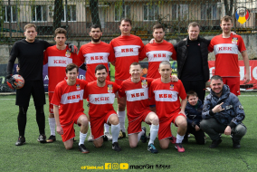 <a href="https://st.getinfootball.com/albums/1081045/643e5a47482dd_1920.jpg" target="_blank">Descarcă</a>