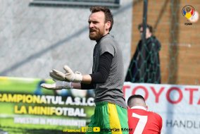 <a href="https://st.getinfootball.com/albums/1081049/643e5d08bab08_1920.jpg" target="_blank">Descarcă</a>